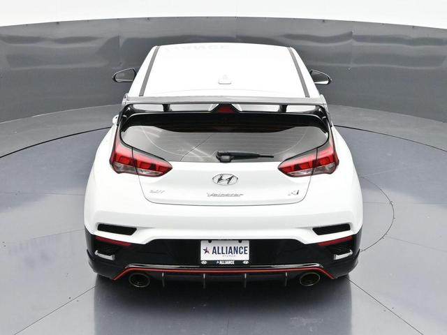 Photo of 2022 Lunar White Hyundai Veloster N