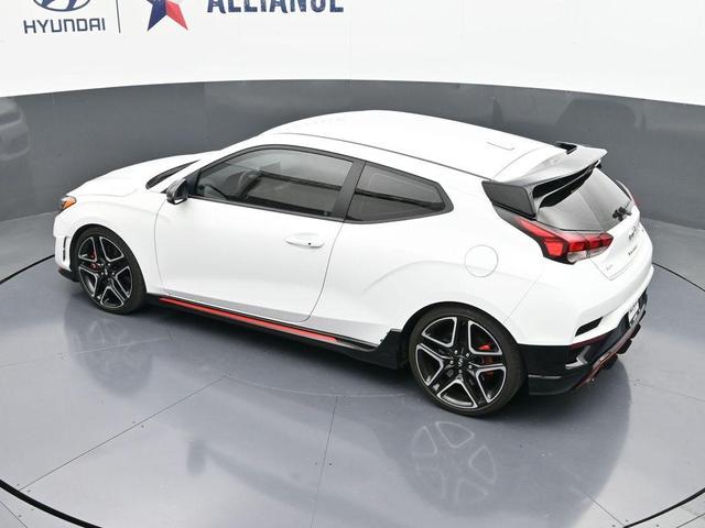 Photo of 2022 Lunar White Hyundai Veloster N