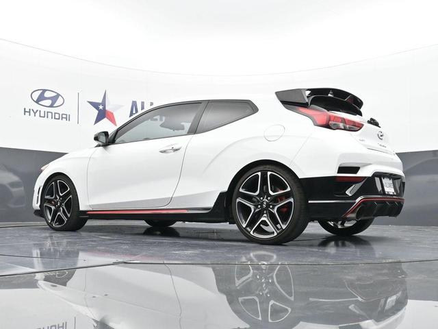 Photo of 2022 Lunar White Hyundai Veloster N