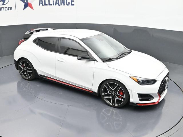 Photo of 2022 Lunar White Hyundai Veloster N