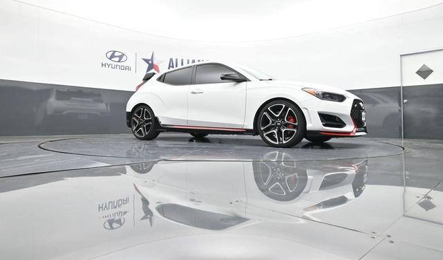 Photo of 2022 Lunar White Hyundai Veloster N