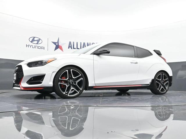 Photo of 2022 Lunar White Hyundai Veloster N
