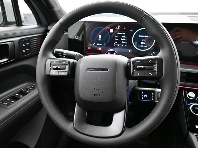 Photo of 2025 Shimmering Silver Hyundai SANTA FE HEV