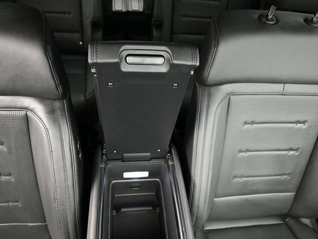 Photo of 2025 Shimmering Silver Hyundai SANTA FE HEV