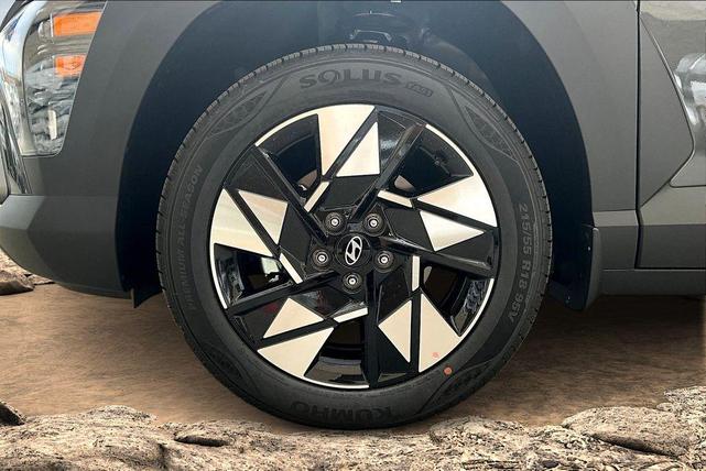 Photo of 2025 Gray Pearl Hyundai KONA