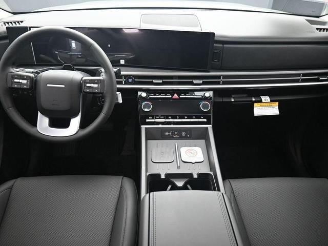 Photo of 2025 Shimmering Silver Hyundai SANTA FE