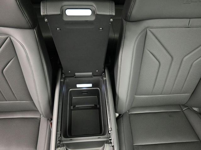 Photo of 2025 Shimmering Silver Hyundai SANTA FE