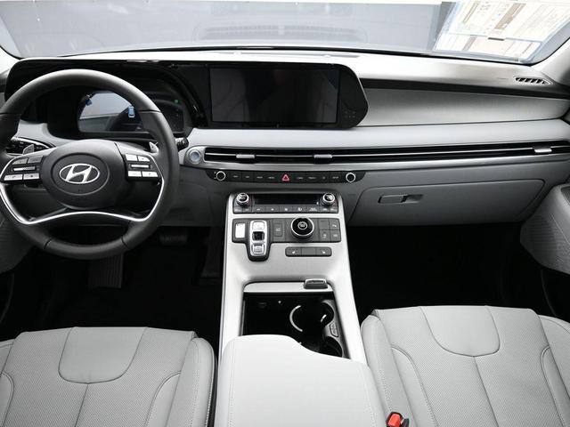 Photo of 2025 Graphite Hyundai PALISADE