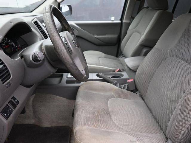 Photo of 2012 Lava Red Nissan Frontier