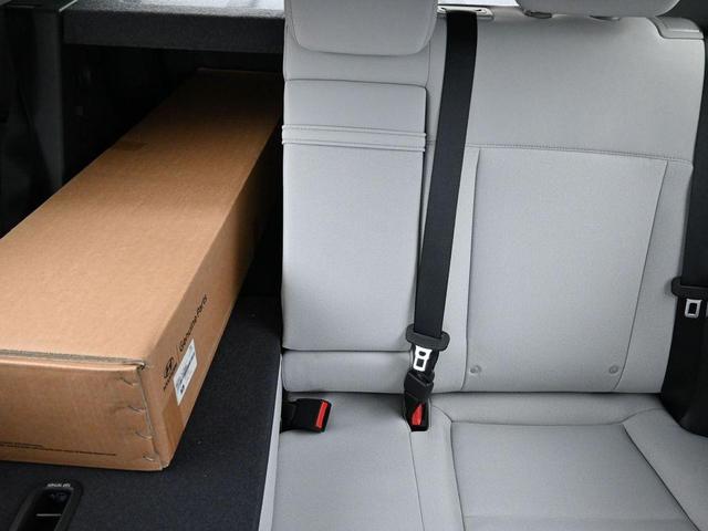 Photo of 2026 Gray Pearl Hyundai KONA