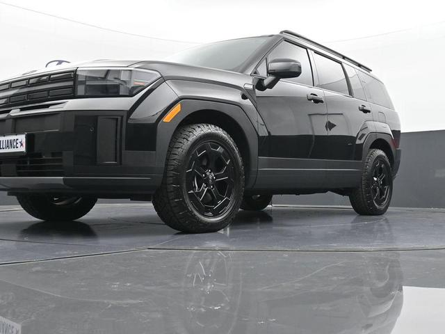 Photo of 2025 Phantom Black Hyundai SANTA FE