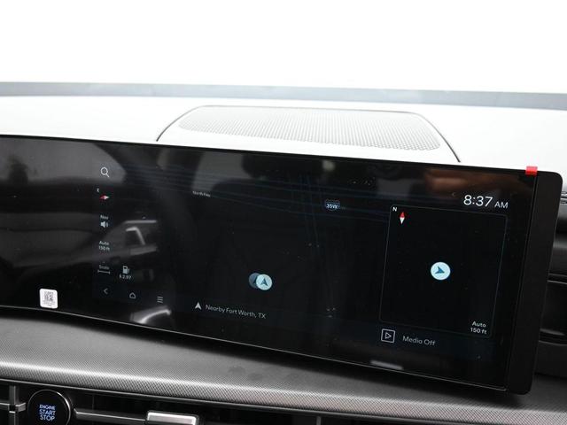 Photo of 2025 Phantom Black Hyundai SANTA FE