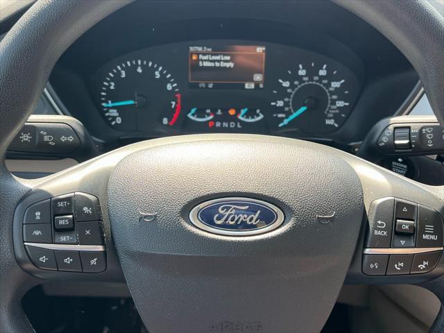 Photo of 2022 Red Metallic Ford Escape