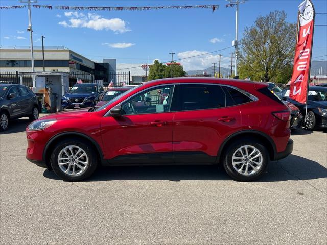 Photo of 2022 Red Metallic Ford Escape