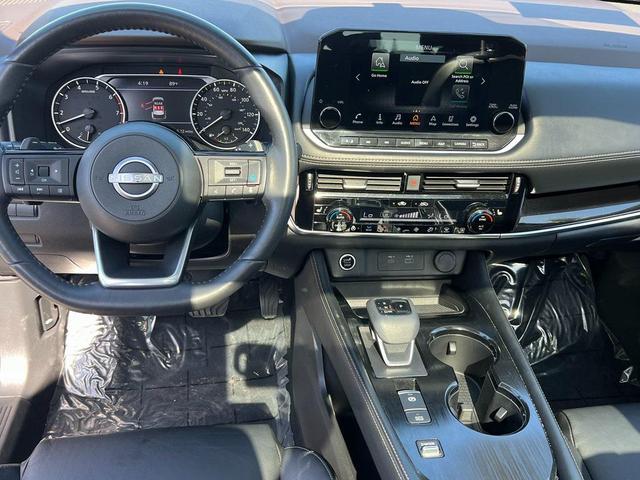 Photo of 2023 Caspian Blue Metallic Nissan Rogue