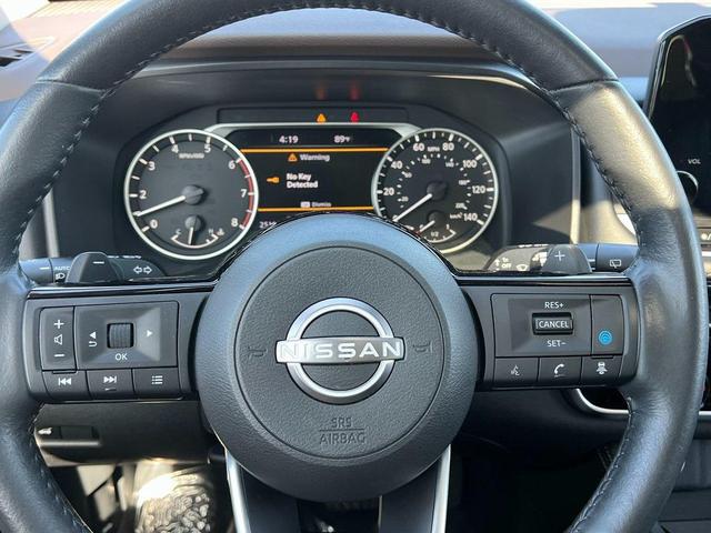 Photo of 2023 Caspian Blue Metallic Nissan Rogue
