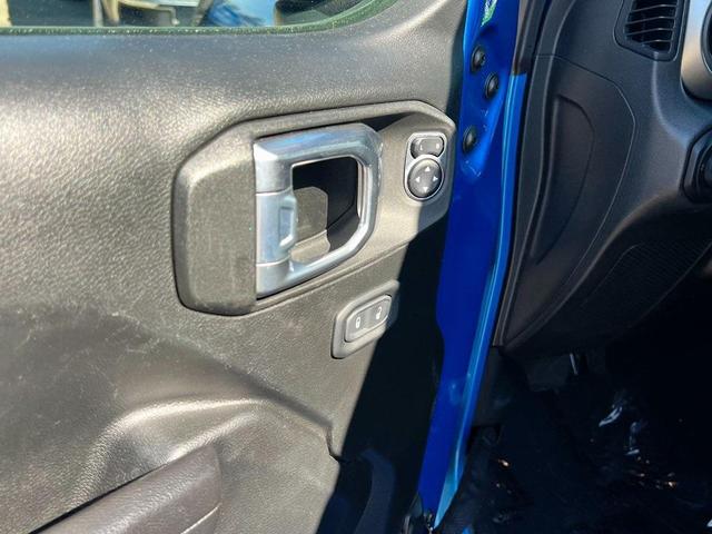 Photo of 2021 Hydro Blue Pearlcoat Jeep Wrangler