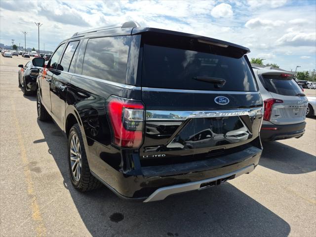 Photo of 2018 Shadow Black Ford Expedition Max