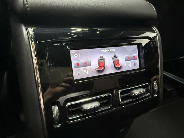 Photo of 2023 White Lincoln Aviator