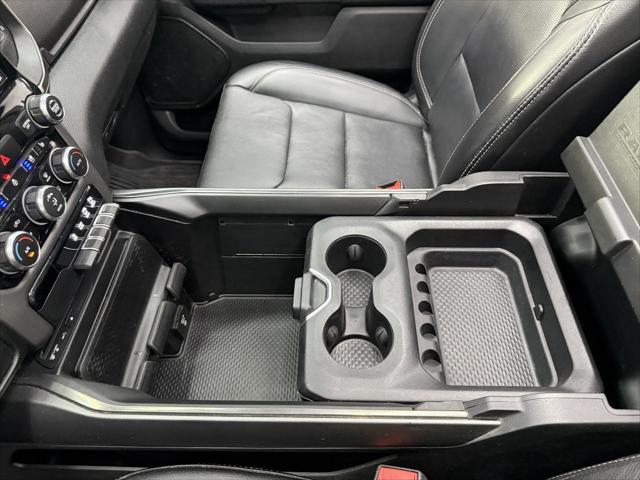 Photo of 2019 Diamond Black Crystal Pearl RAM 1500