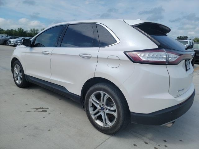 Photo of 2018 White Platinum Tri-Coat Metallic Ford Edge