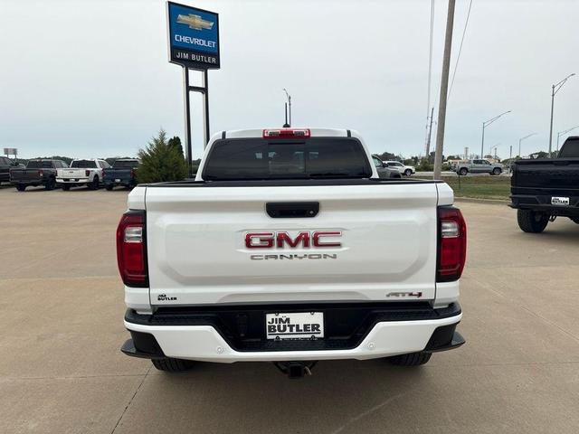 Photo of 2025 Summit White GMC Canyon