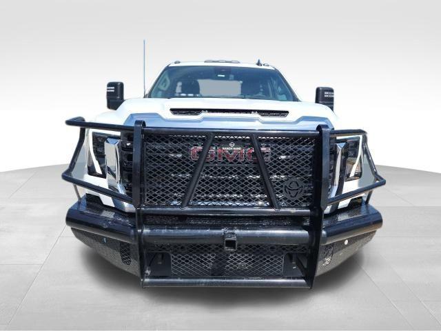 Photo of 2024 Summit White GMC Sierra 3500