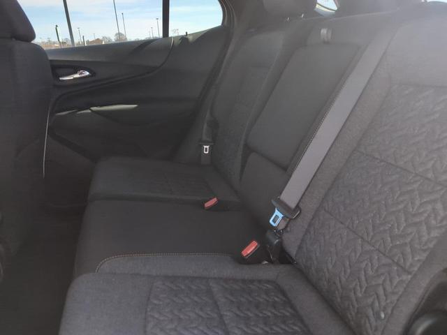 Photo of 2024 Summit White Chevrolet Equinox