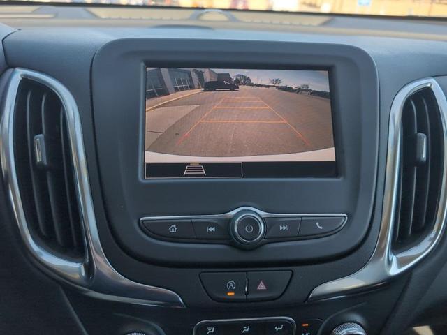Photo of 2024 Summit White Chevrolet Equinox