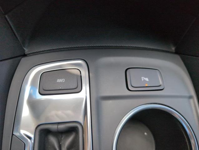 Photo of 2022 Iron Gray Metallic Chevrolet Equinox