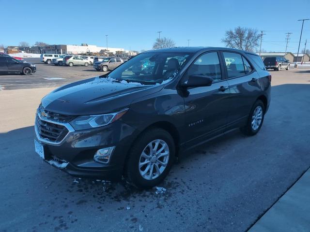 Photo of 2020 Nightfall Gray Metallic Chevrolet Equinox