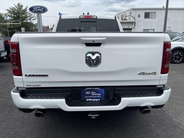 Photo of 2022 Bright White RAM 1500