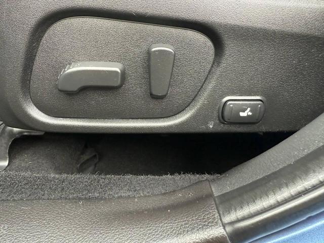 Photo of 2017 Quartz Blue Pearl Subaru Forester