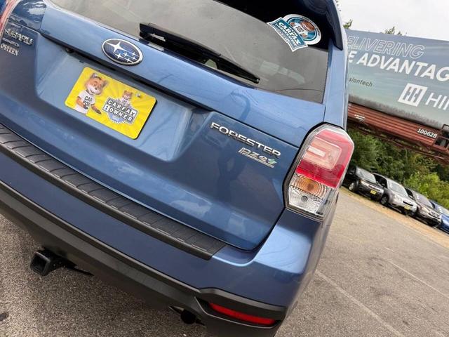 Photo of 2017 Quartz Blue Pearl Subaru Forester