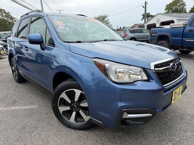 Photo of 2017 Quartz Blue Pearl Subaru Forester