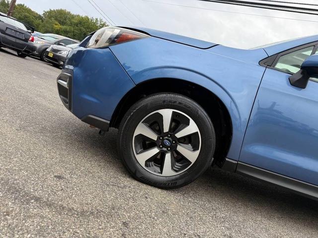 Photo of 2017 Quartz Blue Pearl Subaru Forester
