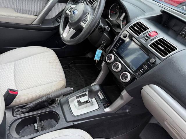 Photo of 2017 Quartz Blue Pearl Subaru Forester