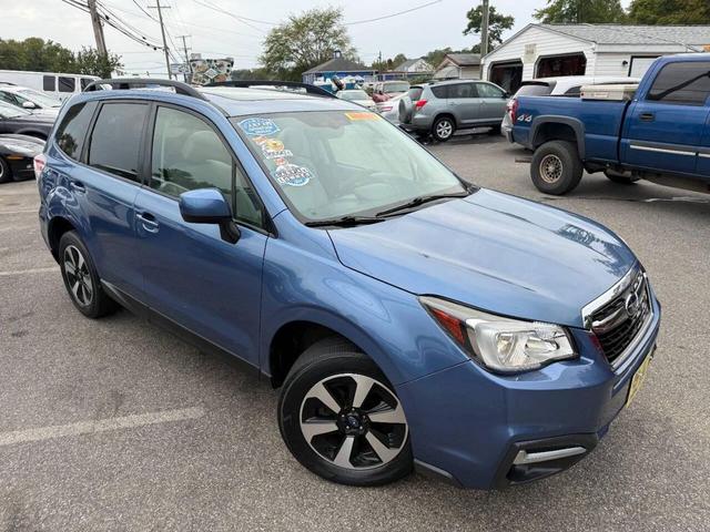 Photo of 2017 Quartz Blue Pearl Subaru Forester