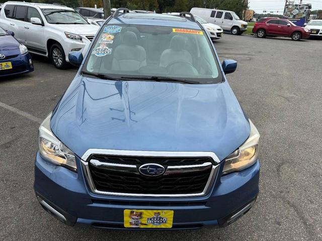 Photo of 2017 Quartz Blue Pearl Subaru Forester