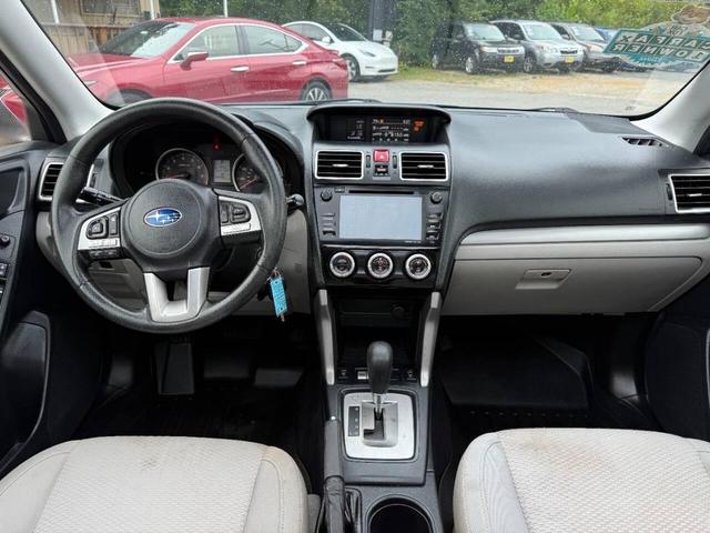 Photo of 2017 Quartz Blue Pearl Subaru Forester