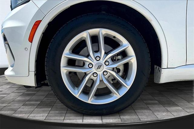 Photo of 2023 White Knuckle Clearcoat Dodge Durango
