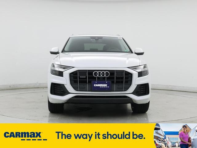 Photo of 2019 White Audi Q8