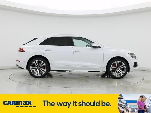 Photo of 2019 White Audi Q8