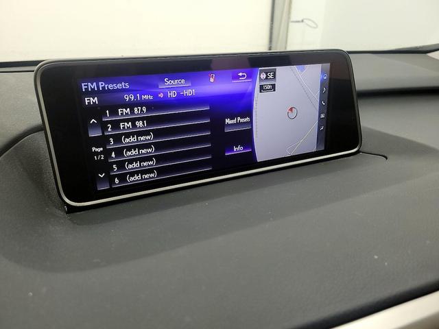 Photo of 2017 Gray Lexus RX 350