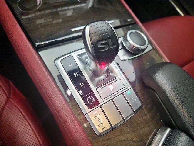 Photo of 2015 Black Mercedes-Benz SL-Class