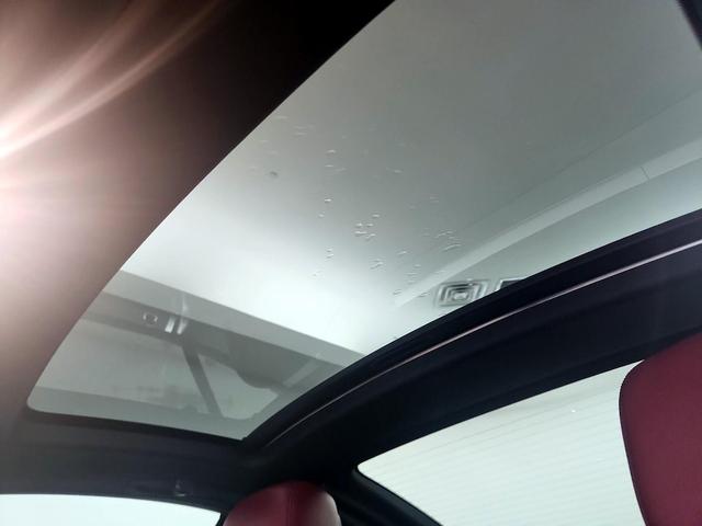 Photo of 2015 Black Mercedes-Benz SL-Class