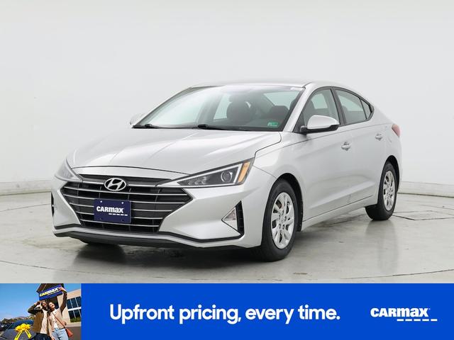 Photo of 2019 Silver Hyundai ELANTRA