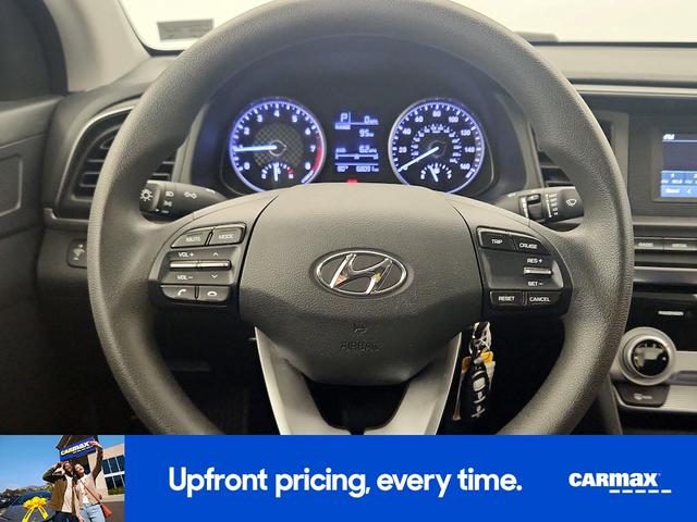 Photo of 2019 Silver Hyundai ELANTRA