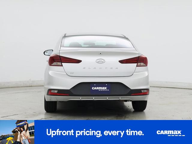 Photo of 2019 Silver Hyundai ELANTRA