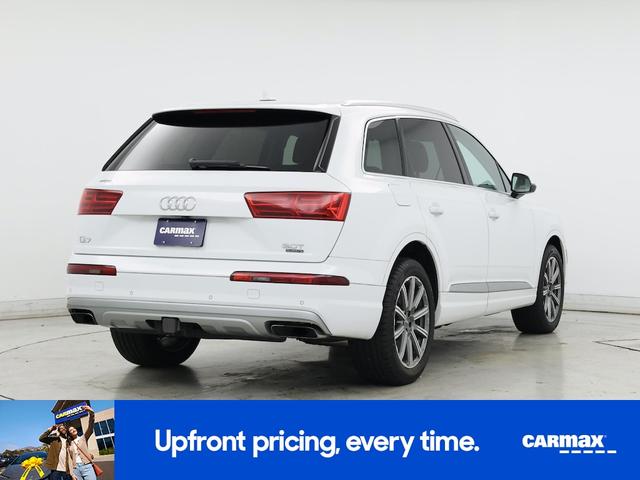 Photo of 2018 Pearl Audi Q7